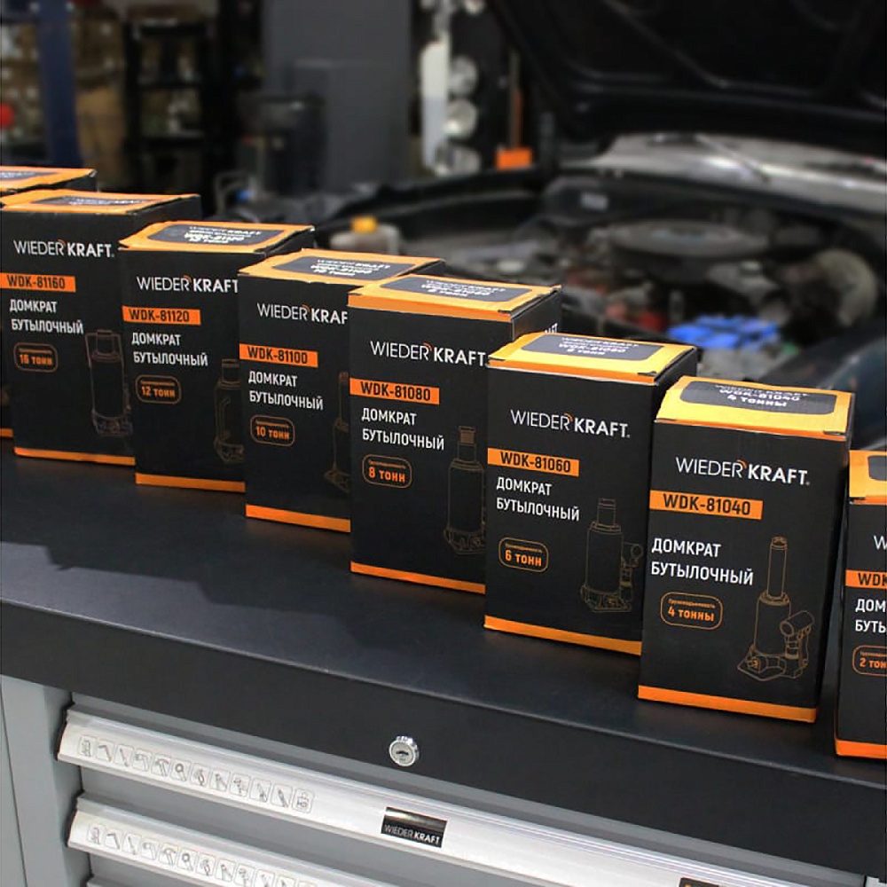 Домкрат бутылочный WDK-81060