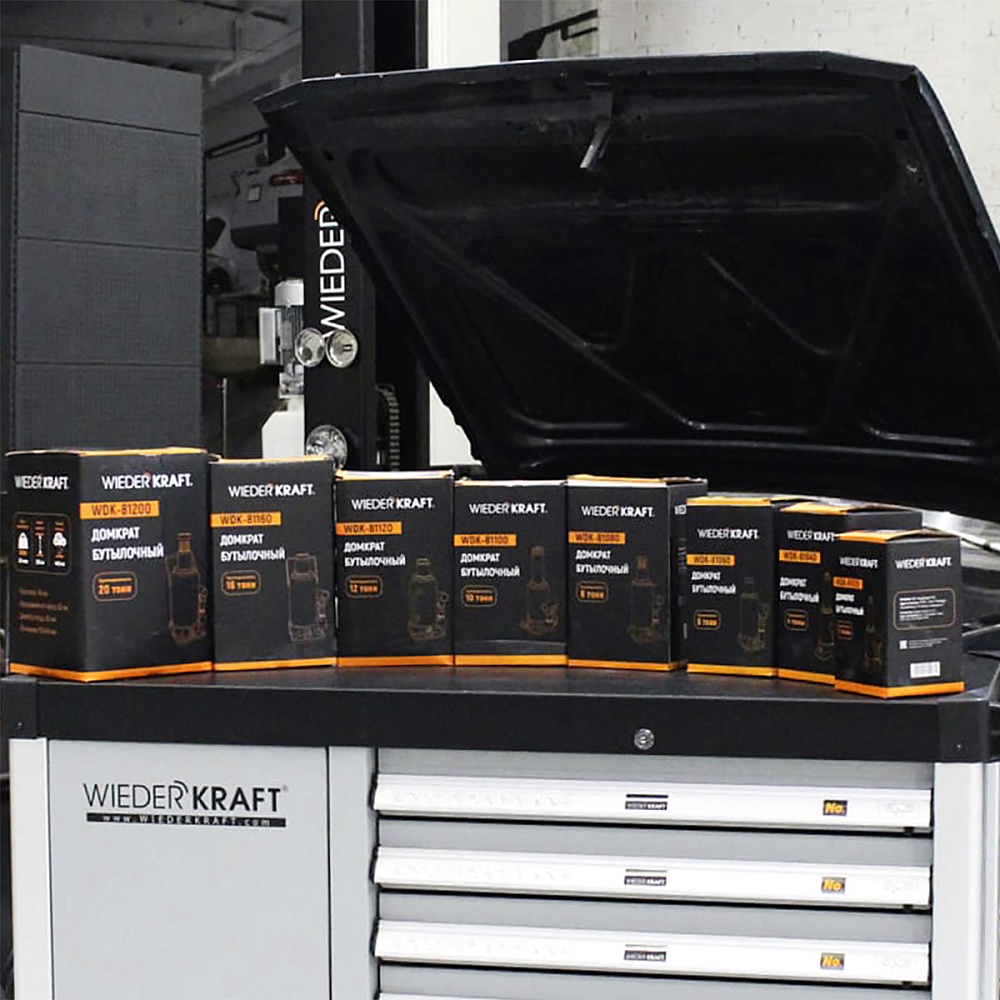 Домкрат бутылочный WDK-81060